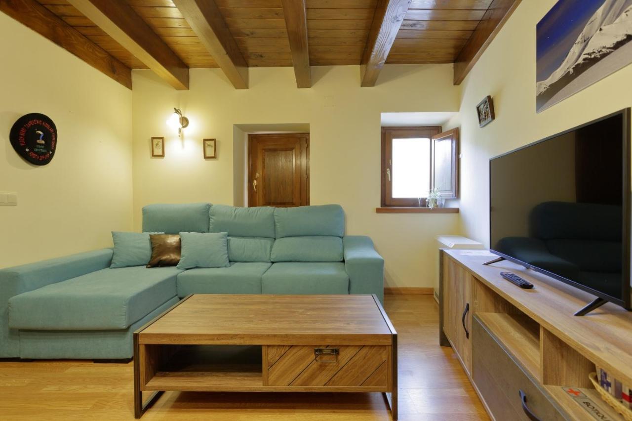 Ferienwohnung Aizkolarienea Ochagavía Exterior foto