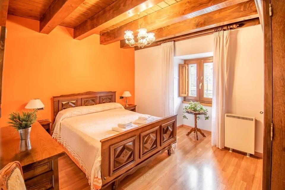 Ferienwohnung Aizkolarienea Ochagavía Exterior foto